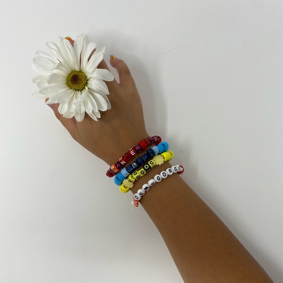 Stranger Things Bracelets - 3” Elastic Band - Set of 4 - Picture 8 of 8